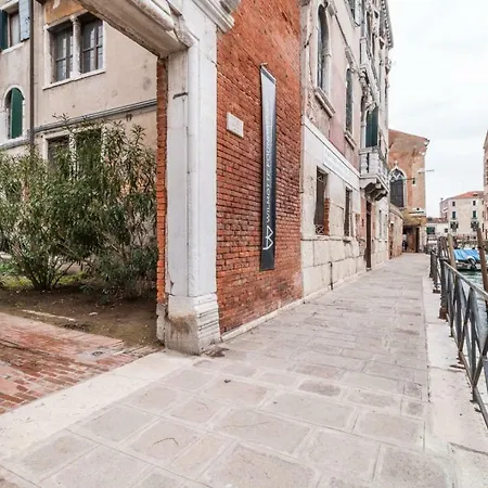 Apartament Casin Dei Spiriti By Lionhost *