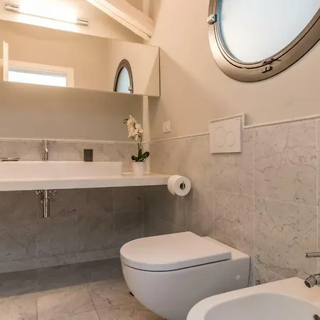 Casin Dei Spiriti By Lionhost *