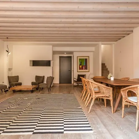 Casin Dei Spiriti By Lionhost * Wenecja